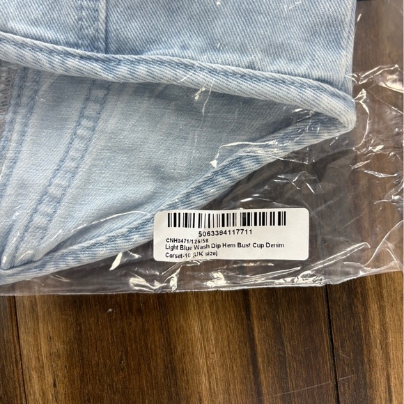 NWT PLT Light Blue Wash Dip Hem Bust Cup Underwire Denim Corset Top y2k - Picture 10 of 10